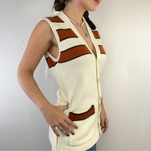 ORANGE AND WHITE KNIT VEST WITH TIE - Picture 3 of 5